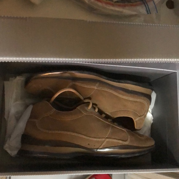 Prada Blu aperto size 8 - Picture 3 of 4